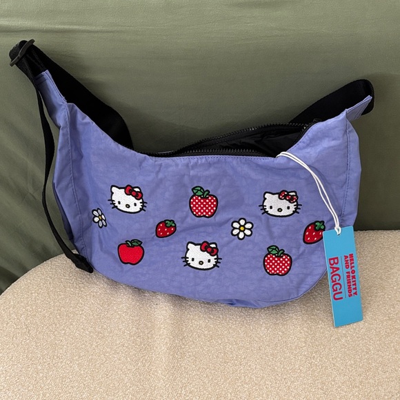 BAGGU Other - Baggu Hello Kitty Blue medium crescent bag